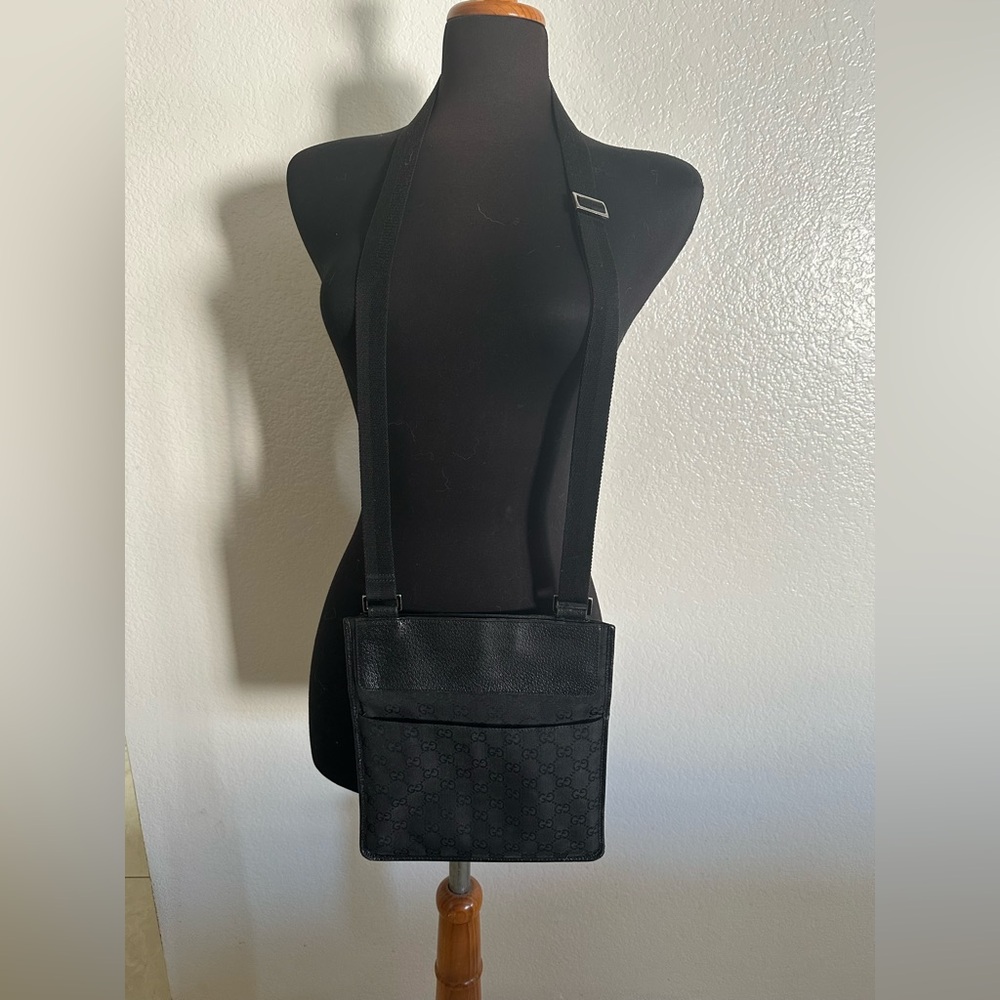 Gorgeouss GUCCI Crossbody Bag♥️